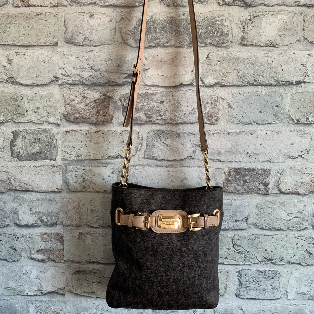 MICHAEL KORS CROSSBODY PURSE